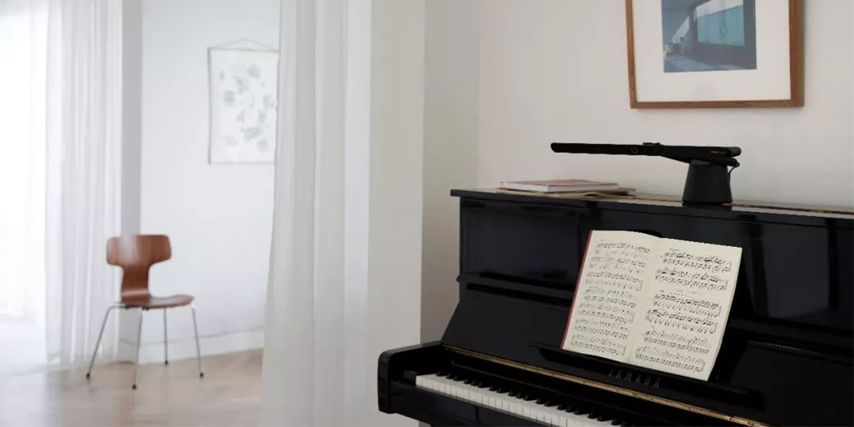 一个世纪以来真正划时代的智能钢琴灯