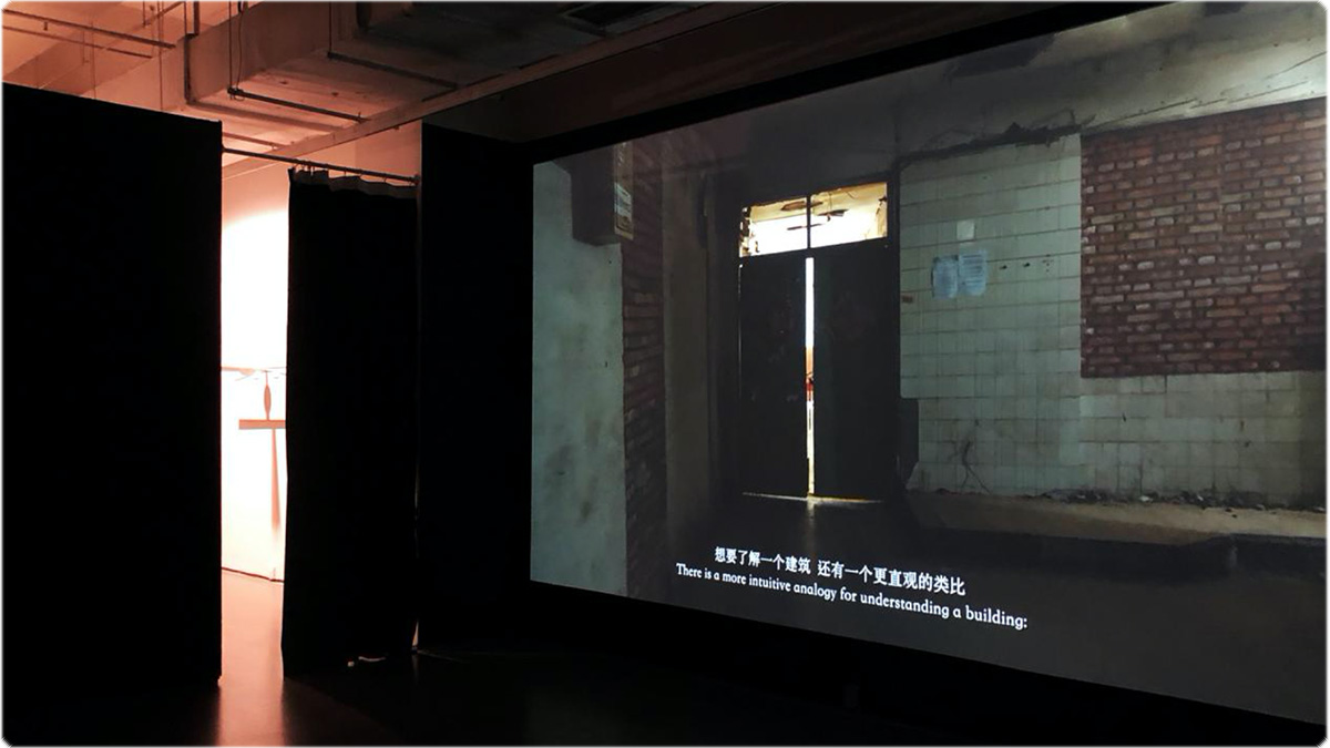 《今日文献展》北京开幕 ｜ 明基工程投影诠释多彩影像艺术